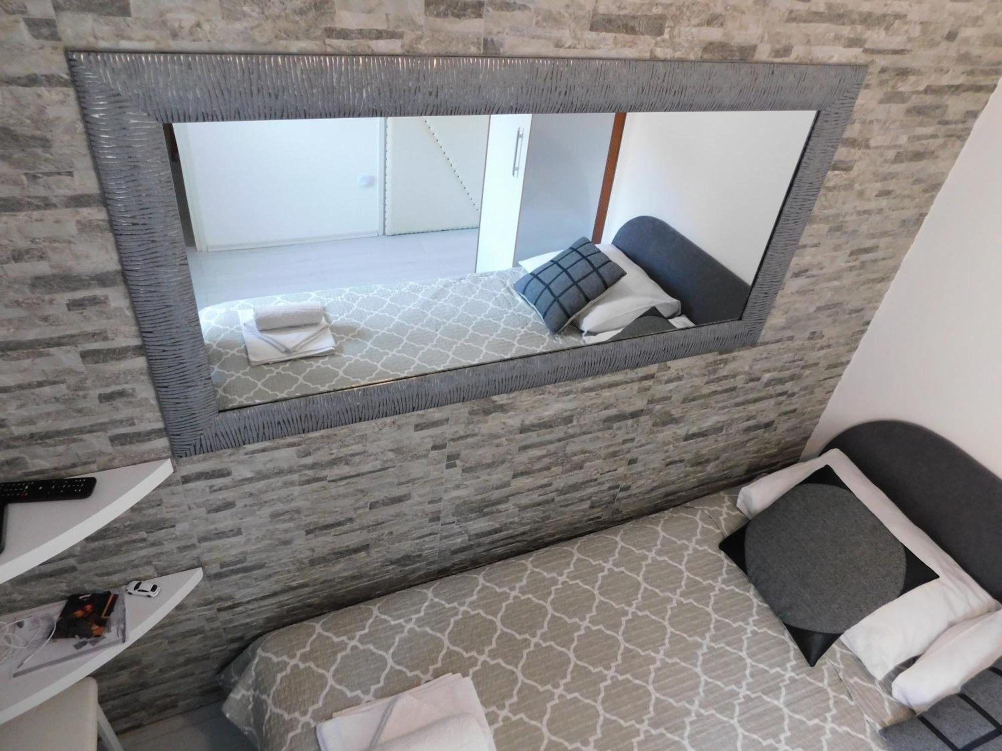 Apartments Huljev Примоштен Номер фото